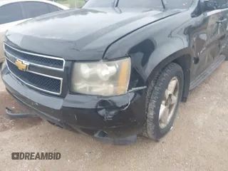 2007 Chevrolet Tahoe LT z VIN 1GNFK13097R132998, wystawiony jako IAAI lot #42257393 z przebiegiem 288 126 mil mil oraz . Historia ofert i sprzedaży dostępna na DreamBid. Obrazek 18.