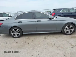 2018 Mercedes-Benz E 300 with VIN WDDZF4JB7JA357139, listed as a IAAI auction lot 42065511 with 54,812 mi miles and . Bid and sale history available at DreamBid. Image 13.