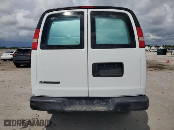 2018 Chevrolet Express Cargo Van with VIN 1GCWGAFP6J1217404, listed as a Copart auction lot 68947454 with 122,000 mi miles and Salvage Title. Bid and sale history available at carsss.com. Image 6.