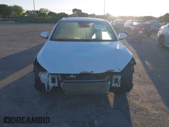 2020 Hyundai Elantra SE with VIN 5NPD74LF9LH606781, listed as a IAAI auction lot 41757029 with 12,563 mi miles. Bid and sale history available at carsss.com. Image 6.