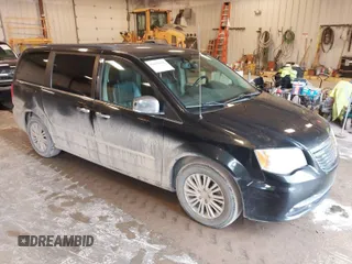 2013 Chrysler Town & Country Touring-L with VIN 2C4RC1CG5DR712173, listed as a IAAI auction lot 42071058 with 254,082 mi miles. Bid and sale history available at carsss.com. Image 1.