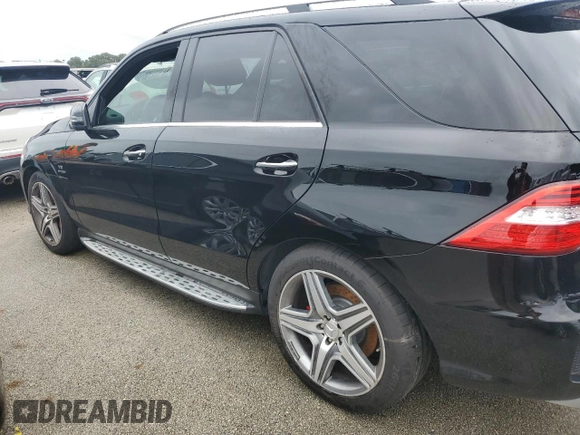 2015 Mercedes-Benz M 63 AMG with VIN 4JGDA7EB8FA468736, listed as a Copart auction lot 74569134 with Not Provided miles and Salvage Title. Bid and sale history available at carsss.com. Image 2.