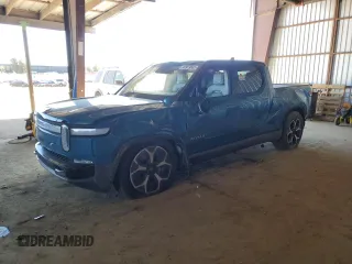 2022 Rivian R1T Adventure Package with VIN 7FCTGAAA8NN014044, listed as a Copart auction lot 49919865 with 0 mi miles and Salvage Title. Bid and sale history available at carsss.com. Image 1.