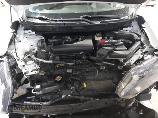 2017 Nissan Rogue SV z VIN KNMAT2MV4HP615103, wystawiony jako IAAI lot #41935754 z przebiegiem 142 770 mil mil oraz . Historia ofert i sprzedaży dostępna na DreamBid. Obrazek 10.
