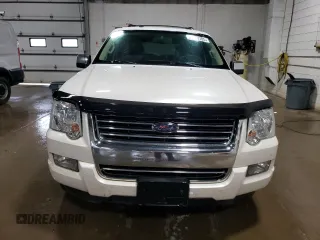 2010 Ford Explorer Limited z VIN 1FMEU7F80AUA98632, wystawiony jako Copart lot #58620705 z przebiegiem 180 675 mil mil oraz Czysty tytuł • Clean title. Historia ofert i sprzedaży dostępna na DreamBid. Obrazek 5.