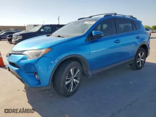 2018 Toyota RAV4 XLE with VIN JTMWFREV8JJ746886, listed as a Copart auction lot 51998765 with 73,631 mi miles and Salvage Title. Bid and sale history available at carsss.com. Image 1.