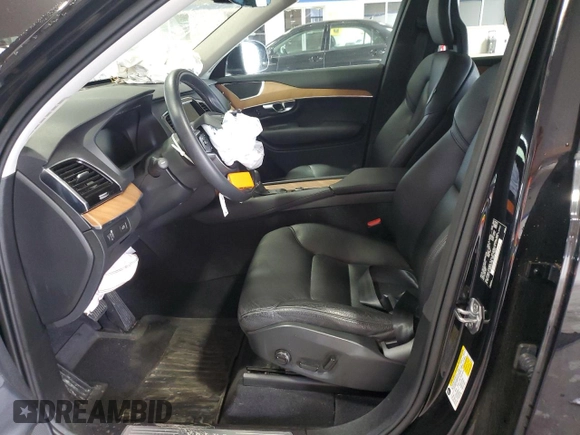 2022 Volvo XC90 Momentum with VIN YV4102PK5N1801951, listed as a Copart auction lot 61152295 with 49,956 mi miles and Salvage title. Bid and sale history available at DreamBid. Image 7.