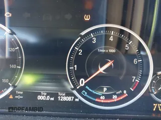2015 BMW 7 Series 750Li with VIN WBAYE8C50FD781384, listed as a IAAI auction lot 42049829 with 128,087 mi miles and . Bid and sale history available at carsss.com. Image 15.