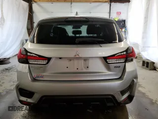 2022 Mitsubishi Outlander ES with VIN JA4ARUAU3NU021423, listed as a Copart auction lot 51933915 with 57,498 mi miles and Salvage title. Bid and sale history available at DreamBid. Image 6.