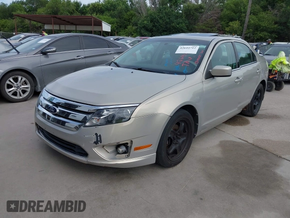 2010 Ford Fusion SE with VIN 3FAHP0HG9AR401229, listed as a IAAI auction lot 42644712 with 182,834 mi miles and . Bid and sale history available at DreamBid. Image 2.