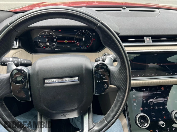 2018 Land Rover Range Rover Velar R-Dynamic SE with VIN SALYL2RV4JA764099, listed as a Copart auction lot 63525325 with 68,057 mi miles and Clean title. Bid and sale history available at DreamBid. Image 7.