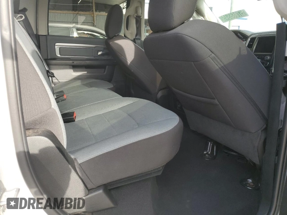 2023 Ram 1500 SLT z VIN 1C6RR6LG7PS533834, wystawiony jako Copart lot #57865545 z przebiegiem 45 449 mil mil oraz Nie do naprawy • Non repairable. Historia ofert i sprzedaży dostępna na DreamBid. Obrazek 10.