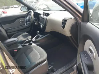 2018 Kia Soul + with VIN KNDJP3A52J7579853, listed as a IAAI auction lot 41961628 with 120,879 mi miles and . Bid and sale history available at DreamBid. Image 5.