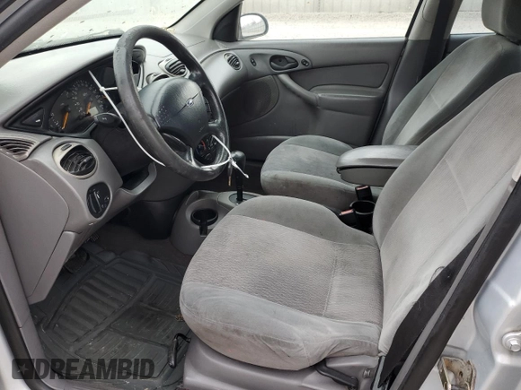 2000 Ford Focus SE with VIN 1FAFP3436YW300149, listed as a Copart auction lot 42231215 with Not provided miles and Salvage title. Bid and sale history available at DreamBid. Image 7.