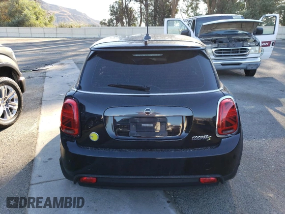2020 MINI Hardtop Cooper SE with VIN WMWXP3C07L2M43632, listed as a Copart auction lot 79242974 with 45,373 mi miles and Salvage Title. Bid and sale history available at DreamBid. Image 6.