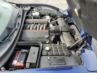 2004 Chevrolet Corvette z VIN 1G1YY32G345116088, wystawiony jako Copart lot #59514295 z przebiegiem 40 695 mil mil oraz Szkoda całkowita • Salvage title. Historia ofert i sprzedaży dostępna na DreamBid. Obrazek 11.