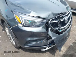 2017 Buick Encore Preferred с VIN KL4CJASB3HB223819, выставлен на аукционе IAAI как лот 42383028 с пробегом 53 885 миль миль и . История ставок и продаж доступна на DreamBid. Изображение 17.