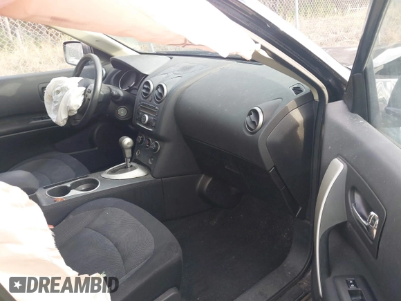 2011 Nissan Rogue S z VIN JN8AS5MV2BW685141, wystawiony jako IAAI lot #41141560 z przebiegiem 146 147 mil mil oraz . Historia ofert i sprzedaży dostępna na DreamBid. Obrazek 5.
