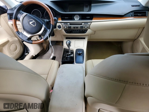 2013 Lexus ES 300h Hybrid with VIN JTHBW1GG1D2013994, listed as a Copart auction lot 53707125 with 132,013 mi miles and Salvage Title. Bid and sale history available at carsss.com. Image 8.