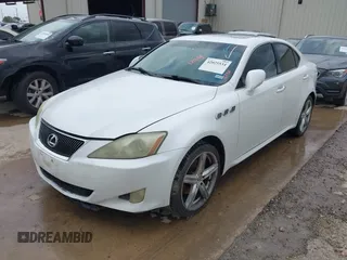 2008 Lexus IS with VIN JTHBK262285056915, listed as a IAAI auction lot 42025534 with 183,411 mi miles. Bid and sale history available at carsss.com. Image 2.