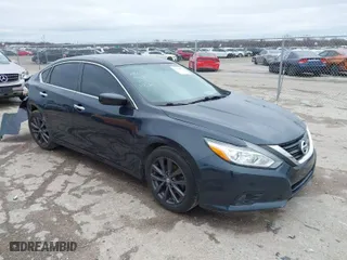 2017 Nissan Altima 2.5 SV with VIN 1N4AL3AP0HC140462, listed as a IAAI auction lot 41534533 with 110,425 mi miles. Bid and sale history available at carsss.com. Image 1.