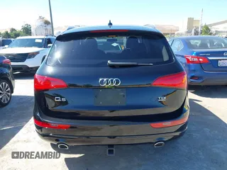 2014 Audi Q5 Premium Plus z VIN WA1CMAFP8EA041094, wystawiony jako IAAI lot #42316641 z przebiegiem 86 322 mil mil oraz . Historia ofert i sprzedaży dostępna na DreamBid. Obrazek 16.