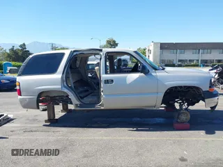 2005 Chevrolet Tahoe LS with VIN 1GNEC13V75R259203, listed as a IAAI auction lot 42714903 with 175,131 mi miles and . Bid and sale history available at DreamBid. Image 13.