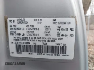 1998 Dodge Ram 2500 with VIN 3B7KF22D1WG102284, listed as a IAAI auction lot 41558563 with 1 mi miles. Bid and sale history available at carsss.com. Image 9.
