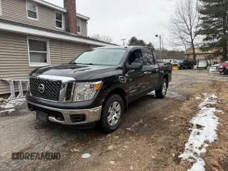 2017 Nissan Titan S with VIN 1N6AA1EJ9HN510237, listed as a Copart auction lot 42060265 with 109,147 mi miles and Clean Title. Bid and sale history available at DreamBid. Image 2.