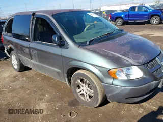 2002 Dodge Caravan SE with VIN 1B4GP25372B698863, listed as a IAAI auction lot 41508749 with 151,578 mi miles and . Bid and sale history available at carsss.com. Image 1.