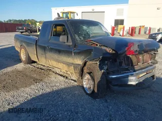 1994 Ford Ranger Splash z VIN 1FTCR14X0RPB45012, wystawiony jako IAAI lot #42033127 z przebiegiem 335 097 mil mil oraz . Historia ofert i sprzedaży dostępna na DreamBid. Obrazek 1.