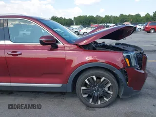 2023 Kia Telluride SX z VIN 5XYP54GC2PG340522, wystawiony jako IAAI lot #42611768 z przebiegiem 48 065 mil mil oraz . Historia ofert i sprzedaży dostępna na DreamBid. Obrazek 17.