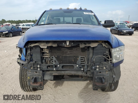 2018 Ram 2500 Lone Star with VIN 3C6UR5DJ5JG216406, listed as a Copart auction lot 61166784 with 152,109 mi miles and Clean title. Bid and sale history available at DreamBid. Image 5.