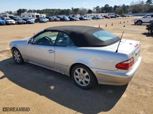 2002 Mercedes-Benz CLK-Class with VIN WDBLK65G32T114476, listed as a Copart auction lot 46873655 with 79,682 mi miles and Salvage Title. Bid and sale history available at carsss.com. Image 2.