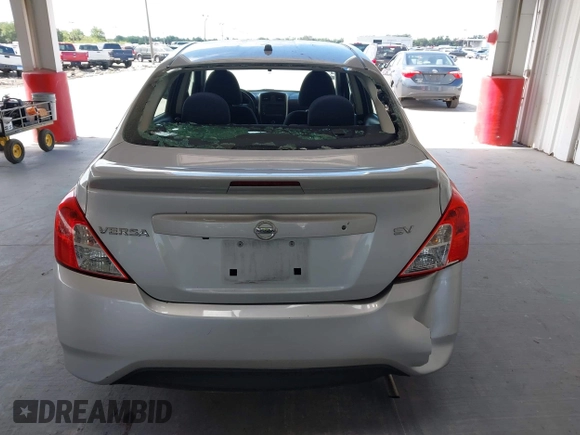 2019 Nissan Versa SV z VIN 3N1CN7AP0KL843210, wystawiony jako IAAI lot #42153678 z przebiegiem 94 408 mil mil oraz . Historia ofert i sprzedaży dostępna na DreamBid. Obrazek 16.