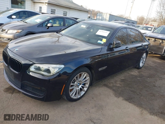 2015 BMW 7 Series 750Li xDrive with VIN WBAYF8C52FD654892, listed as a IAAI auction lot 41368616 with 158,140 mi miles. Bid and sale history available at carsss.com. Image 2.