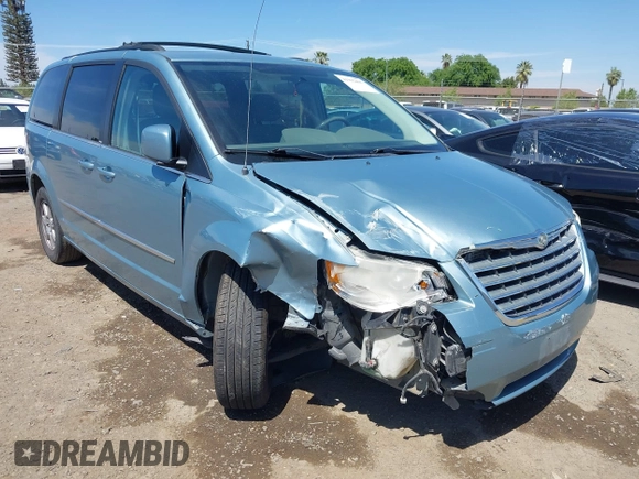 2010 Chrysler Town & Country Touring with VIN 2A4RR5D15AR278293, listed as a IAAI auction lot 41992405 with 125,529 mi miles. Bid and sale history available at carsss.com. Image 1.