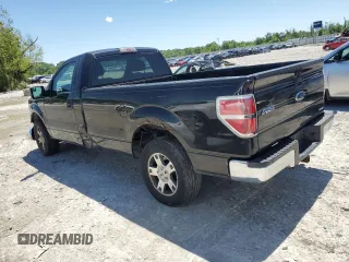 2013 Ford F-150 XL z VIN 1FTMF1CM3DKF59623, wystawiony jako Copart lot #57785795 z przebiegiem 213 868 mil mil oraz Czysty tytuł • Clean title. Historia ofert i sprzedaży dostępna na DreamBid. Obrazek 2.