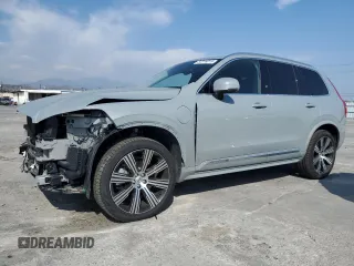 2024 Volvo XC90 Ultimate Bright Theme z VIN YV4H60CF0R1214816, wystawiony jako Copart lot #54316015 z przebiegiem 10 321 mil mil oraz Szkoda całkowita • Salvage title. Historia ofert i sprzedaży dostępna na DreamBid. Obrazek 1.