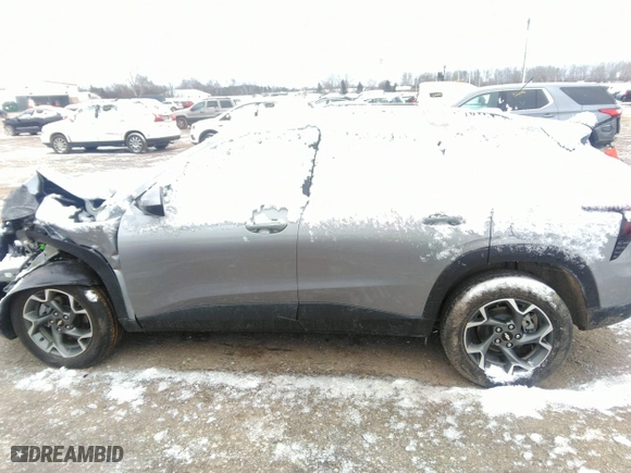 2025 Chevrolet Trax LT with VIN KL77LHEP5SC008734, listed as a IAAI auction lot 41227025 with 6,638 mi miles. Bid and sale history available at carsss.com. Image 14.
