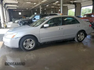 2004 Honda Accord LX with VIN 1HGCM66354A057057, listed as a Copart auction lot 61826855 with 190,776 mi miles and Salvage title. Bid and sale history available at DreamBid. Image 1.