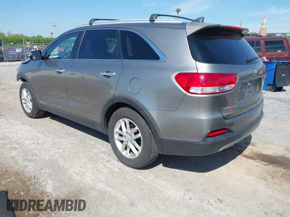 2016 Kia Sorento EX with VIN 5XYPHDA54GG087396, listed as a IAAI auction lot 42242484 with 110,980 mi miles and . Bid and sale history available at DreamBid. Image 3.