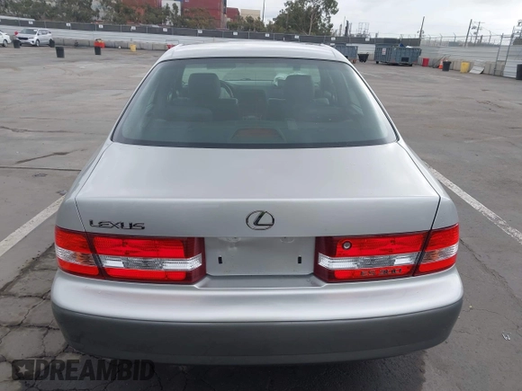 2000 Lexus ES 300 с VIN JT8BF28G7Y5093021, выставлен на аукционе IAAI как лот 42427386 с пробегом 134 897 миль миль и . История ставок и продаж доступна на DreamBid. Изображение 16.