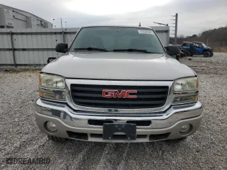 2006 GMC Sierra 1500 SLT with VIN 2GTEK13T461169155, listed as a Copart auction lot 43598585 with 205,608 mi miles and Salvage Title. Bid and sale history available at carsss.com. Image 5.