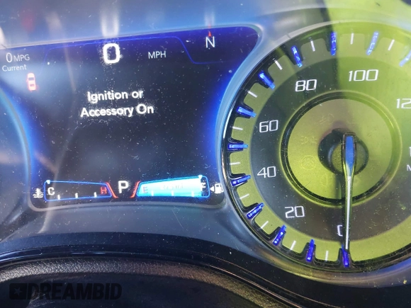 2018 Chrysler 300 with VIN 2C3CCABG0JH227386, listed as a IAAI auction lot 41185542 with 97,121 mi miles. Bid and sale history available at carsss.com. Image 7.