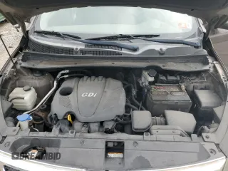 2011 Kia Sportage LX z VIN KNDPBCA24B7057936, wystawiony jako Copart lot #55645095 z przebiegiem 152 923 mil mil oraz Szkoda całkowita • Salvage title. Historia ofert i sprzedaży dostępna na DreamBid. Obrazek 12.