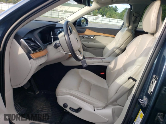 2021 Volvo XC90 Inscription Expression with VIN YV4BR00K9M1689341, listed as a Copart auction lot 69271353 with 36,748 mi miles. Bid and sale history available at carsss.com. Image 7.