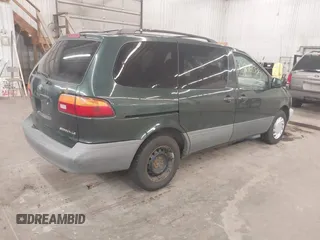 2000 Toyota Sienna LE with VIN 4T3ZF13C0YU249715, listed as a IAAI auction lot 42701339 with 262,521 mi miles and . Bid and sale history available at DreamBid. Image 4.