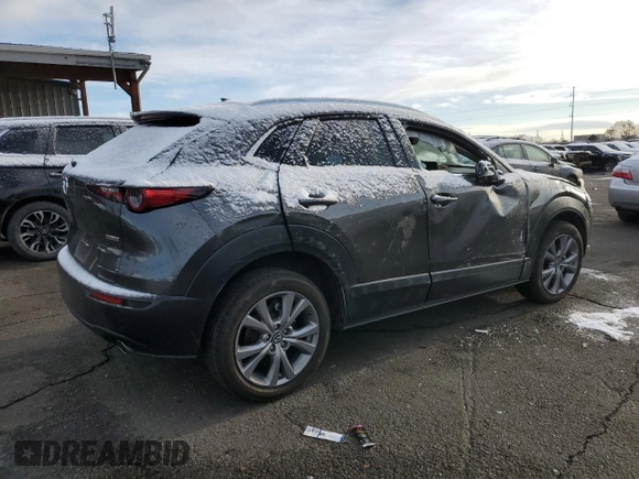 2020 Mazda CX-30 Premium z VIN 3MVDMBEM9LM127150, wystawiony jako Copart lot #51527295 z przebiegiem 27 207 mil mil oraz Szkoda całkowita • Salvage title. Historia ofert i sprzedaży dostępna na DreamBid. Obrazek 3.