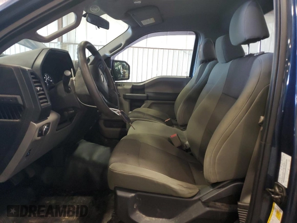 2016 Ford F-150 XL z VIN 1FTMF1E80GKD40557, wystawiony jako Copart lot #61587045 z przebiegiem 109 882 mil mil oraz Szkoda całkowita • Salvage title. Historia ofert i sprzedaży dostępna na DreamBid. Obrazek 7.